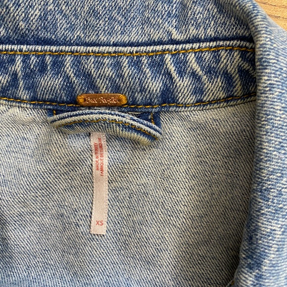 Free People Studded Denim Trucker Jacket Oversized Size XS - Picture 5 of 8